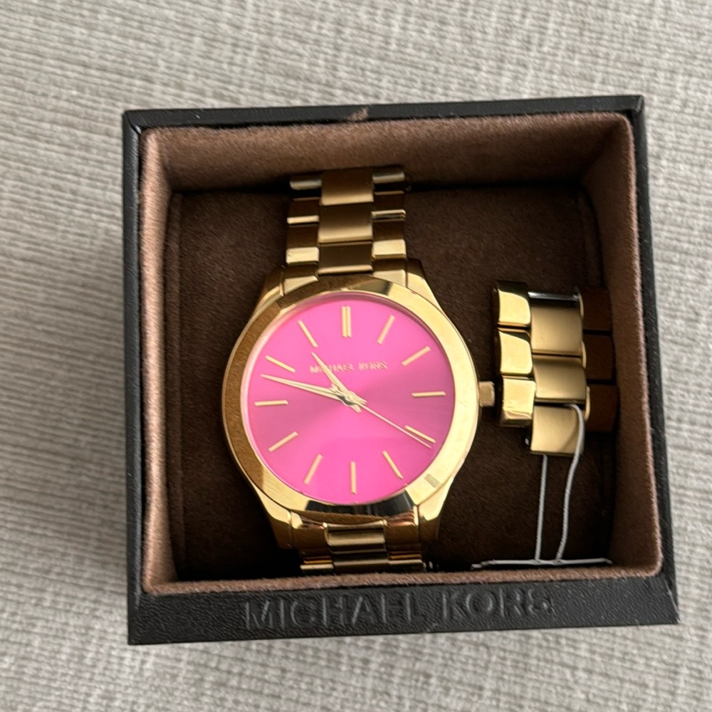 Michael Kors Slim Runway Gold and Pink Watch - 42mm - Used - Picture 12 of 15